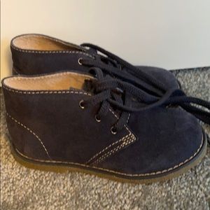Boys brand new suede dress shoes- navy size 9
